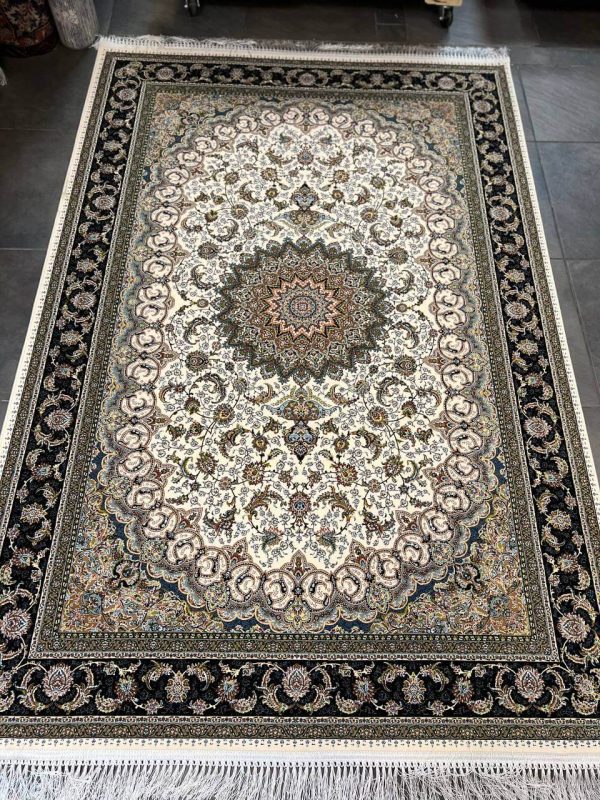 Persian Machin made area rug-008