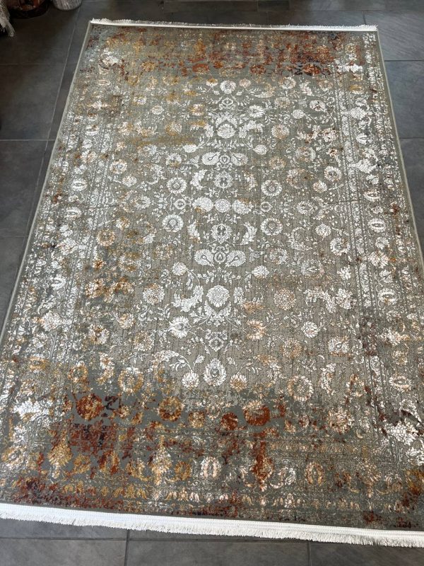 Persian Machin made area rug